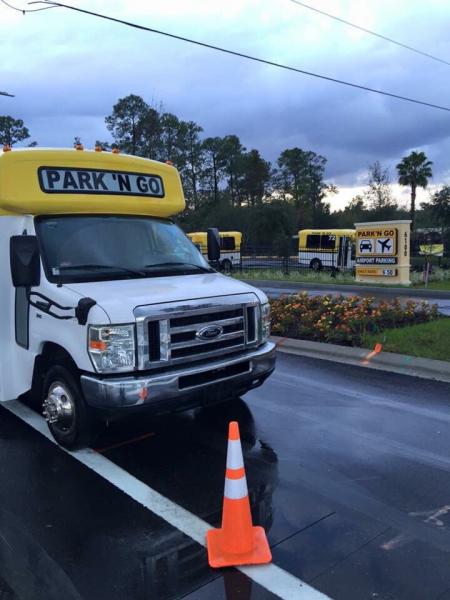 Parking in Orlando airport MCO