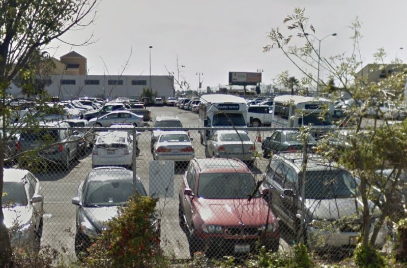 Seattle Gameday Parking - Airport Park N' Fly