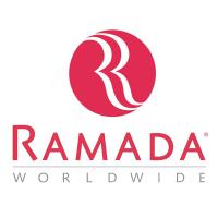 Ramada by Wyndham Houston Int Airport South - Parking Lot